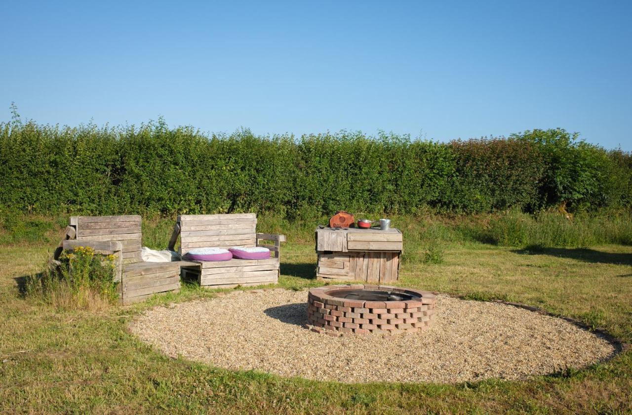 Get Away Hide Away Vila Dereham Exterior foto